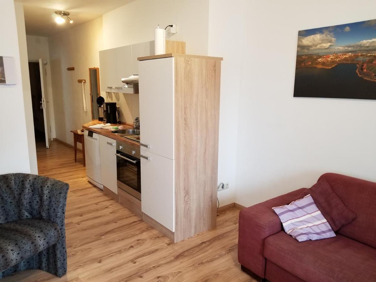 Altstadt Ferienwohnung Stralsund Mit Parkplatz ภายนอก รูปภาพ
