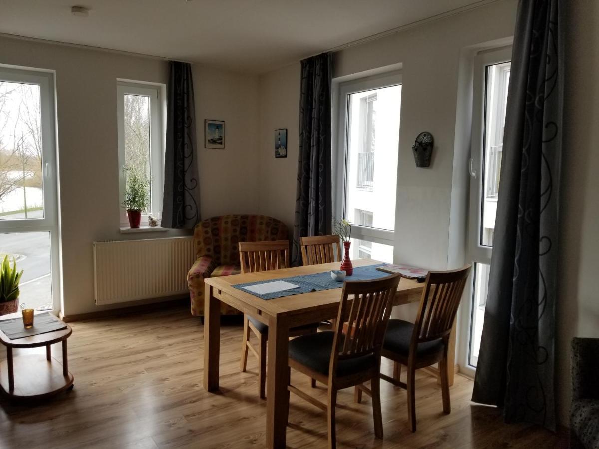 Altstadt Ferienwohnung Stralsund Mit Parkplatz ภายนอก รูปภาพ