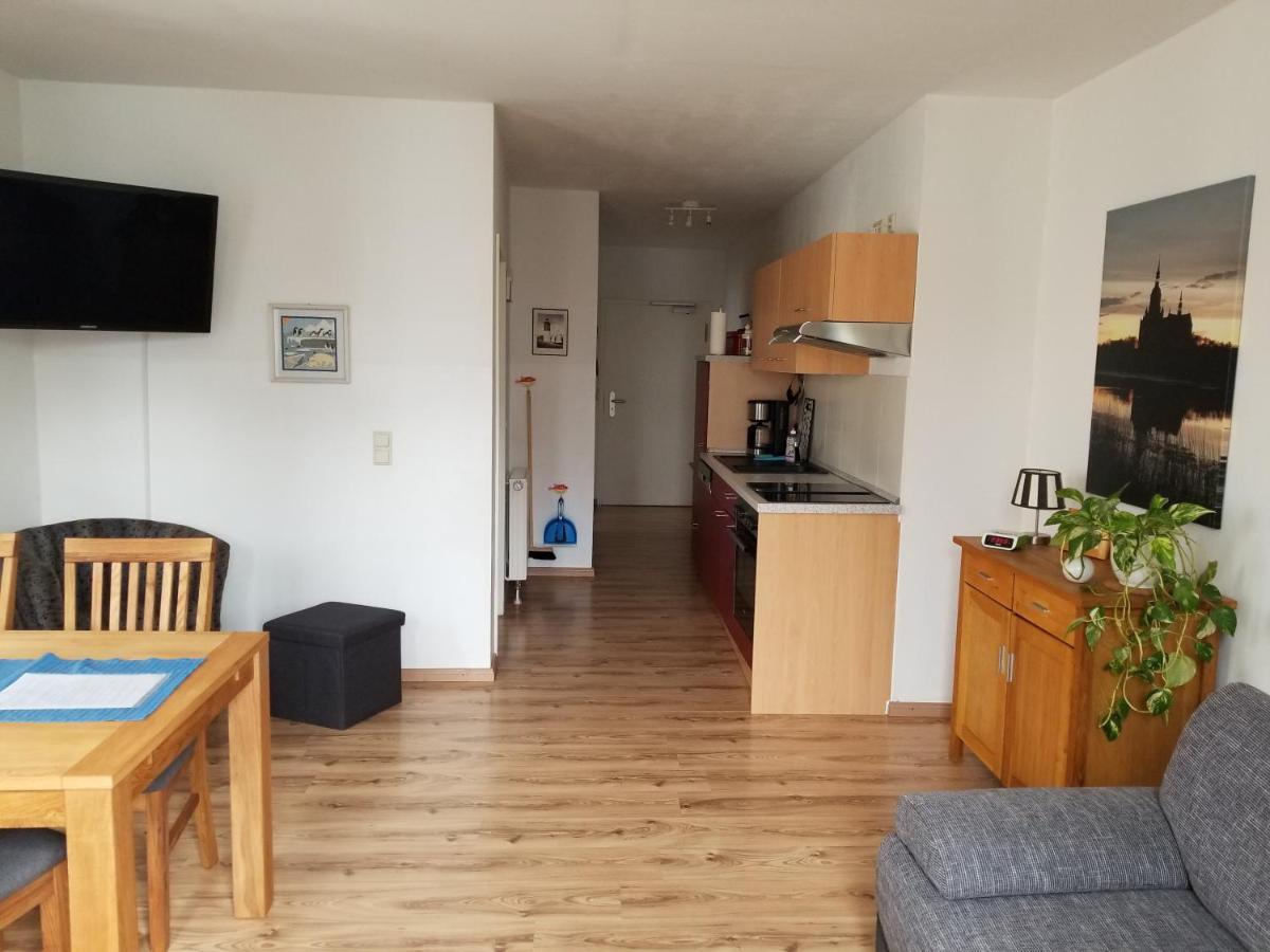 Altstadt Ferienwohnung Stralsund Mit Parkplatz ภายนอก รูปภาพ